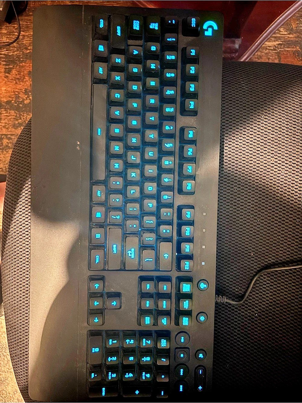 Logitech G913 Wireless Mechanical Gaming Keyboard